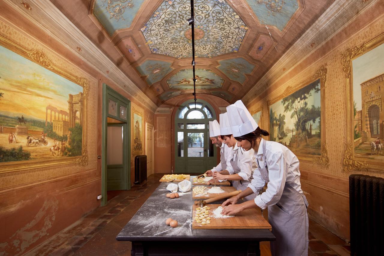 Corte Finzi Sala Baganza Buitenkant foto